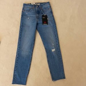 Brand New Levi’s Wedgie Jeans